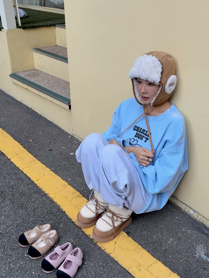 yangmeera 게시물 이미지: -
어그 사세요~~~~~~~💕ㅋㅋㅋㅋㅋㅋ

다들 잘 구매하고 계시죠??
한정판...