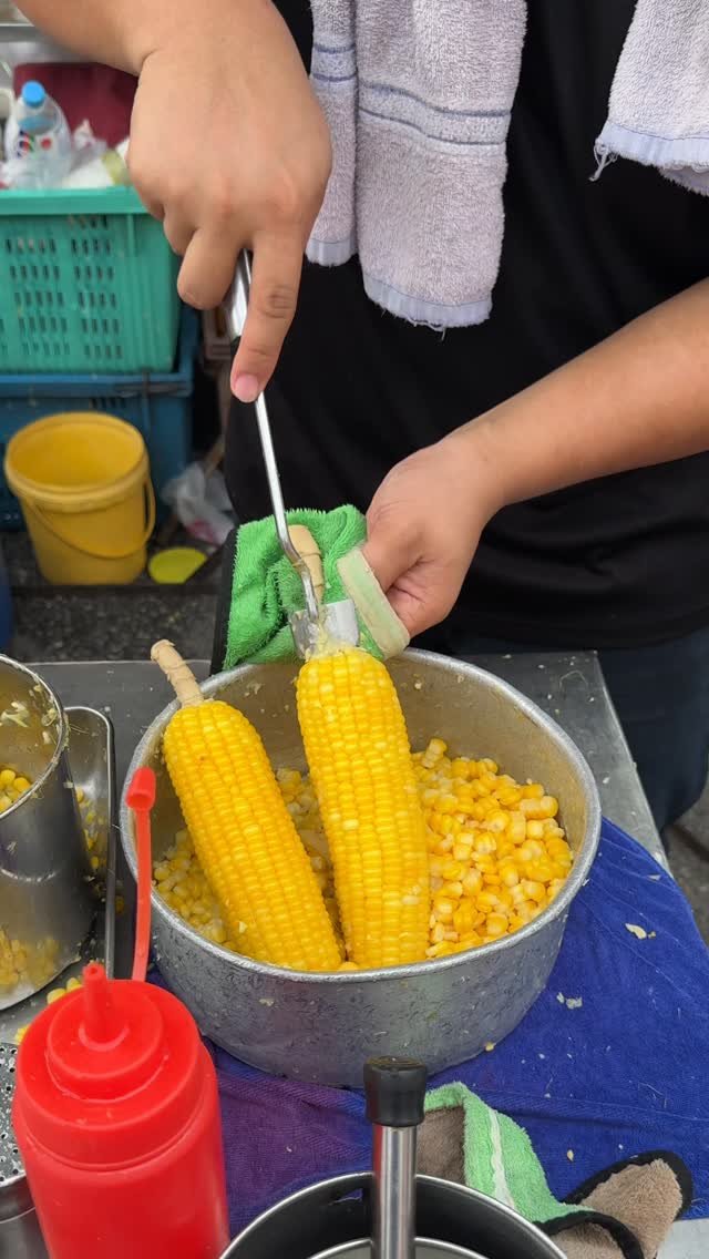 ybeattv_shorts 게시물 이미지: Corn dessert that you have to eat when you go...