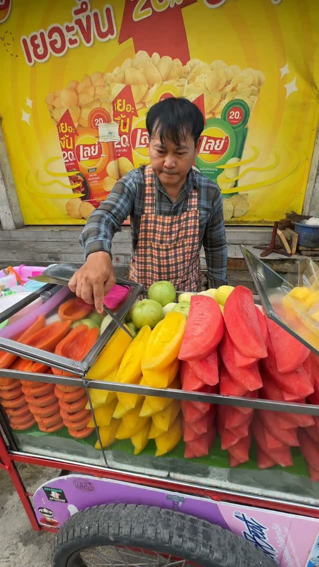 ybeattv_shorts 게시물 이미지: Fresh watermelon and pineapple that you must...