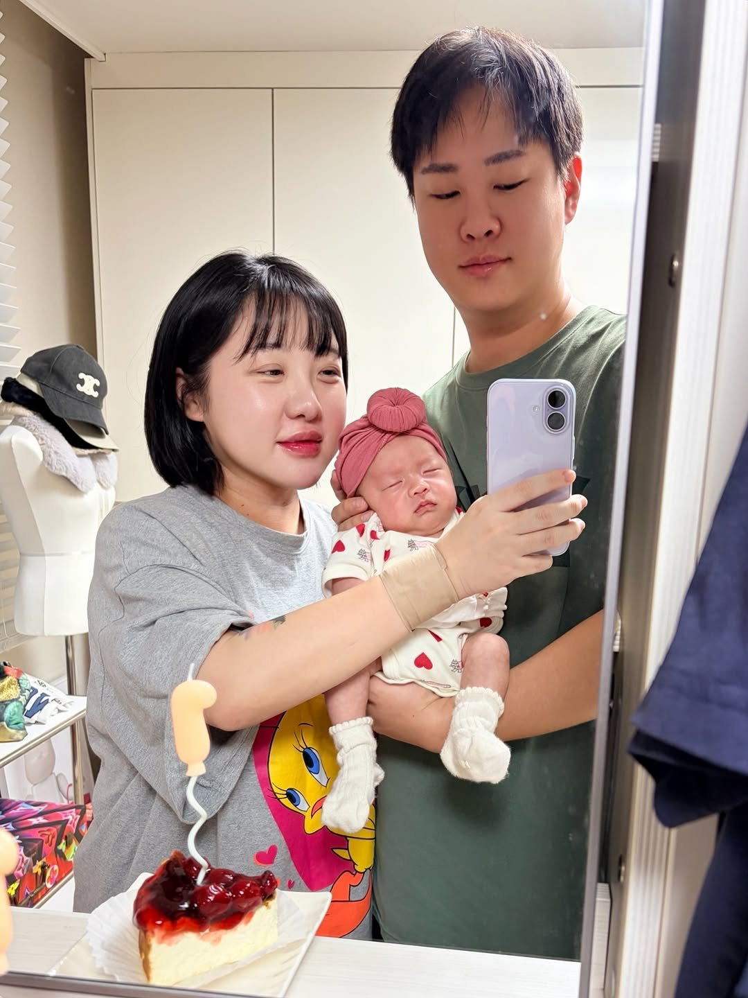 Photo by 리니(김예린) 초보맘 일상, 육아일기 on November 09, 2025. May be an image of cake, pie, cheesecake and text.