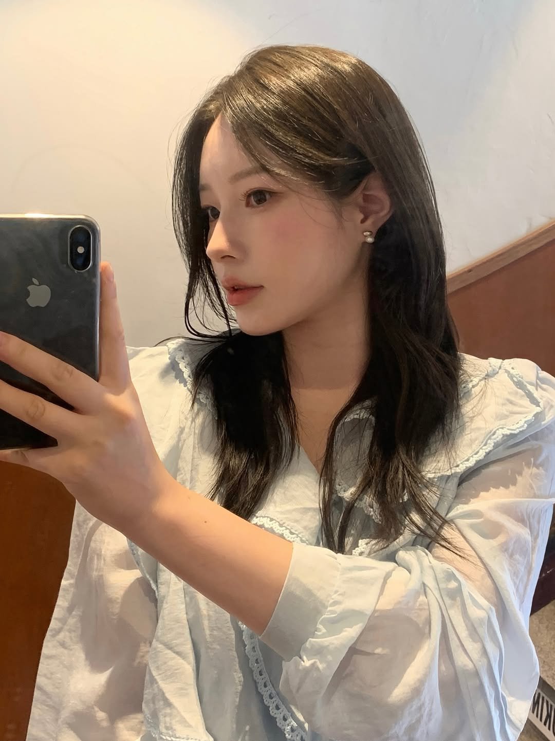 Photo shared by 구예지 / 대구쇼호스트 on September 16, 2025 tagging @yuki__rumi. May be an image of 1 person and braids.