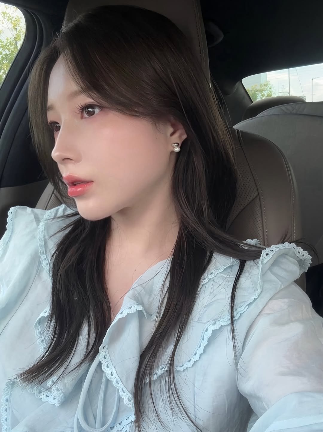 Photo shared by 구예지 / 대구쇼호스트 on September 21, 2025 tagging @oreum_btq. May be an image of 1 person.