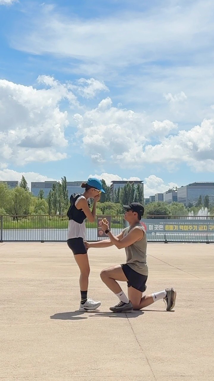 yejidaramkim 게시물 이미지: 💍 나랑 결혼하자라는 말은 영화에서만 듣는 줄로만 알았다. 구체적인 결혼 얘기 한...