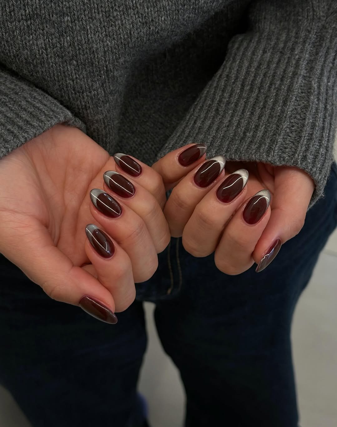 yelli_nail 게시물 이미지: 버건디 컬러에 자석프렌치...