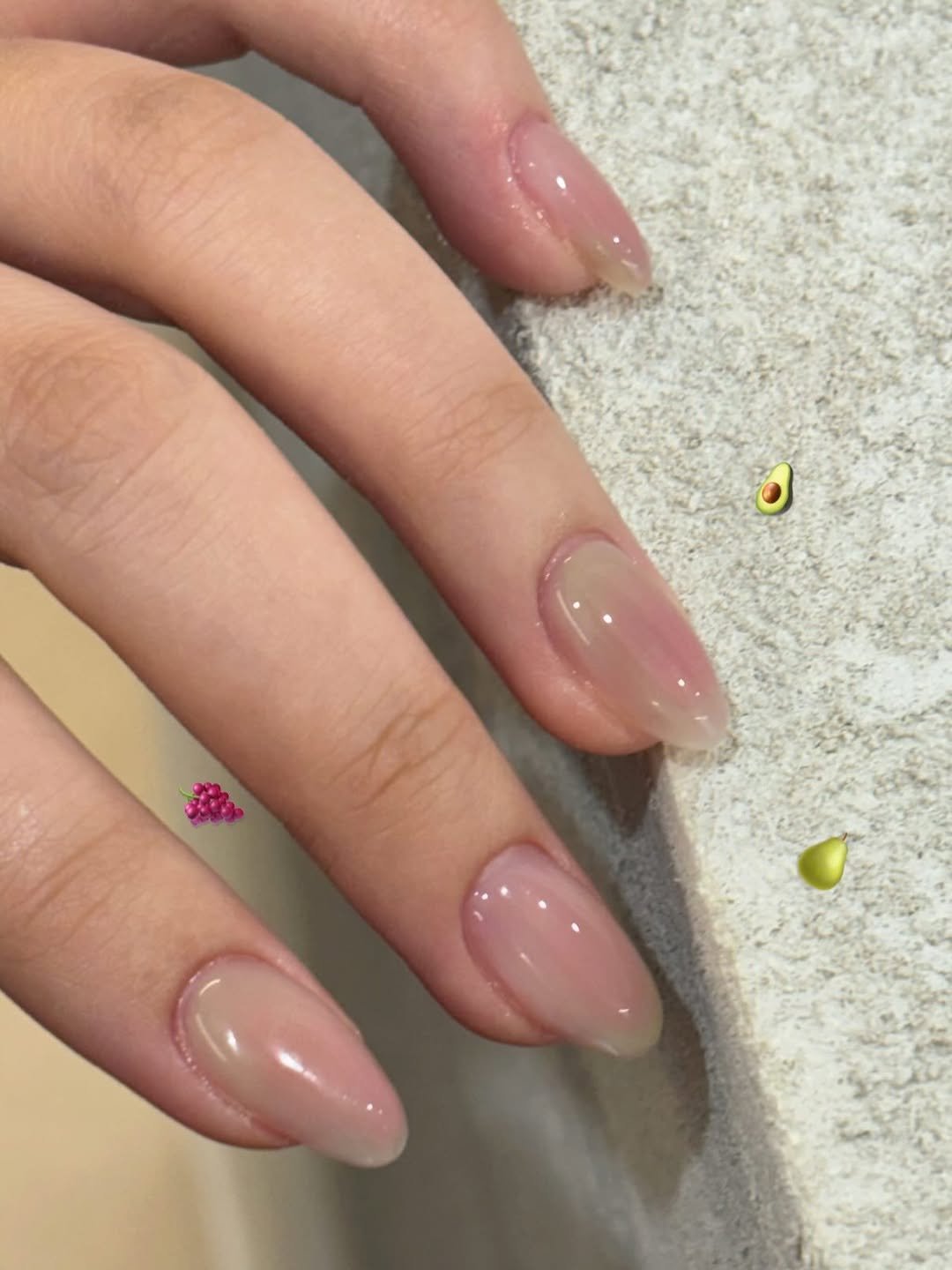 yelli_nail 게시물 이미지: 뽀용한 색감❤︎ 

.
.
.
.
#마블네일#과일네일#젤네일#손젤#시럽네일