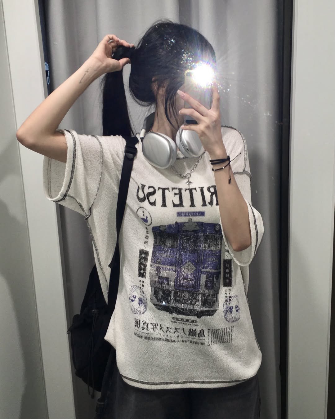 yemomile.official 게시물 이미지: ✨

▪️ 티셔츠 - [unisex] 드럼 오버핏 반팔 티셔츠
▪️ 팬츠 -...