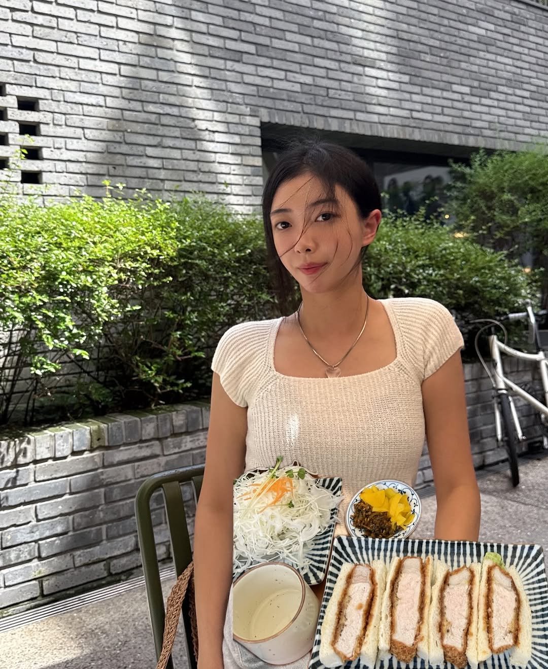 Photo by 김예은 on August 18, 2025. May be an image of 1 person, sushi and text.