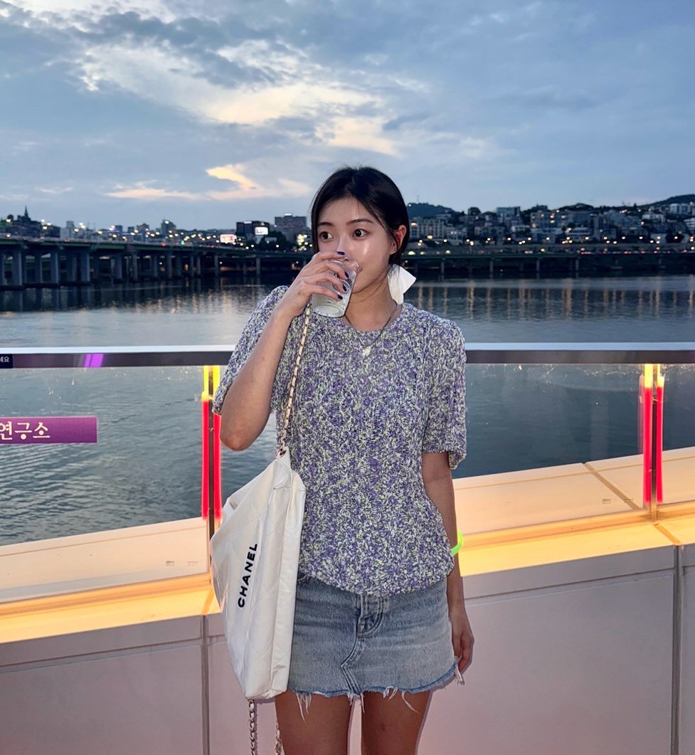 Photo by 김예은 on September 03, 2025. May be an image of 1 person, shorts and text.