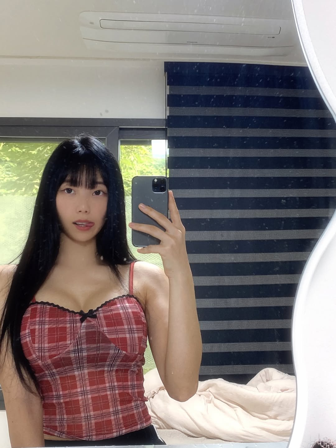Photo by 예나ㅣYena on August 05, 2025. May be a selfie of 1 person, bra and text.