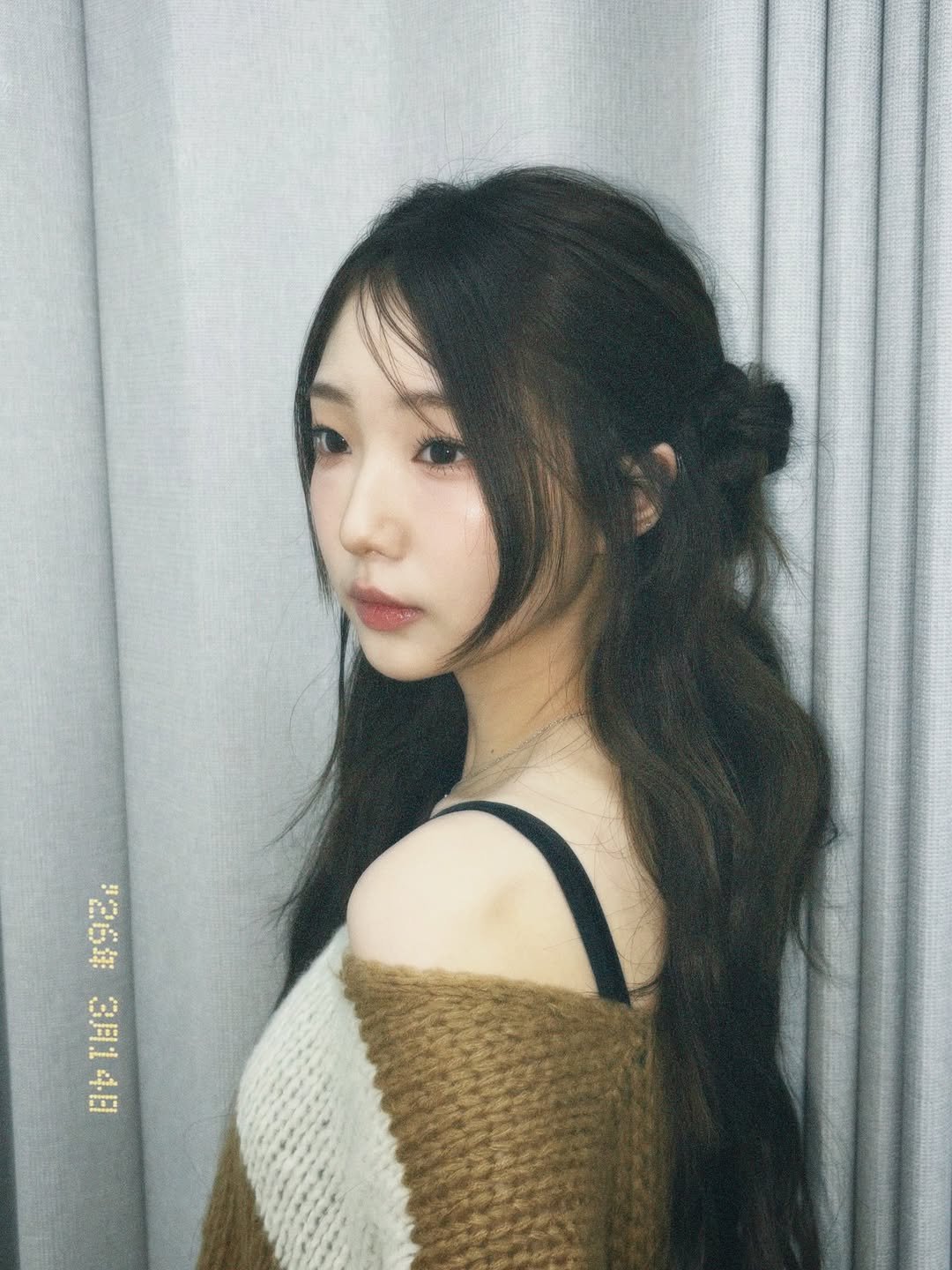 Photo by 여진 YEOJIN on March 21, 2026. May be an image of one or more people, braids, long hair, top and text.
