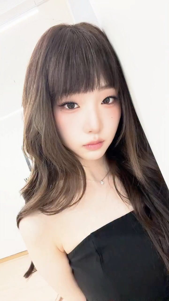 yeojin._.o_x 게시물 이미지: 어머 나도야

#여진 #YeoJin #orbit