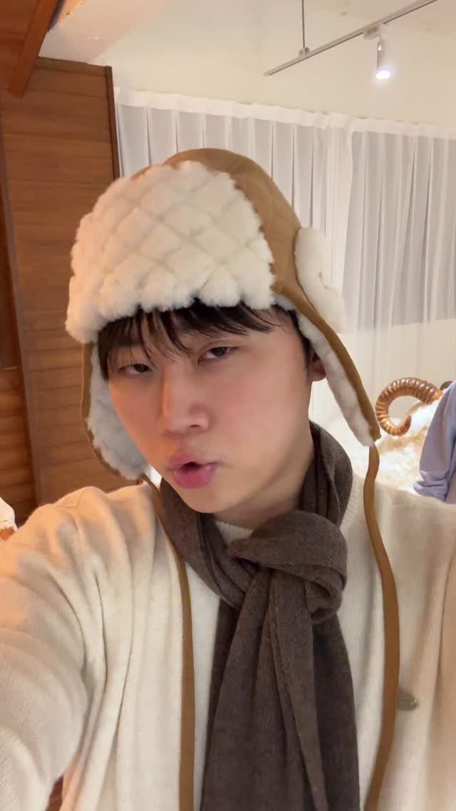 yeong_jin_go 게시물 이미지: 그녀의 트월킹은 멋져😍