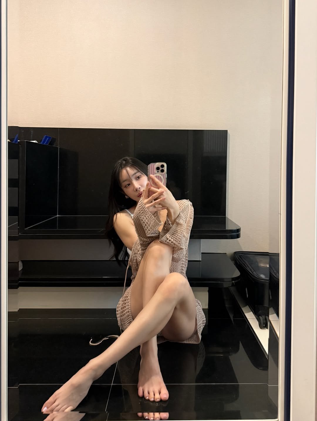 Photo by 연필라테스 연쌤 박서연 on February 24, 2026. May be an image of mirror and text.