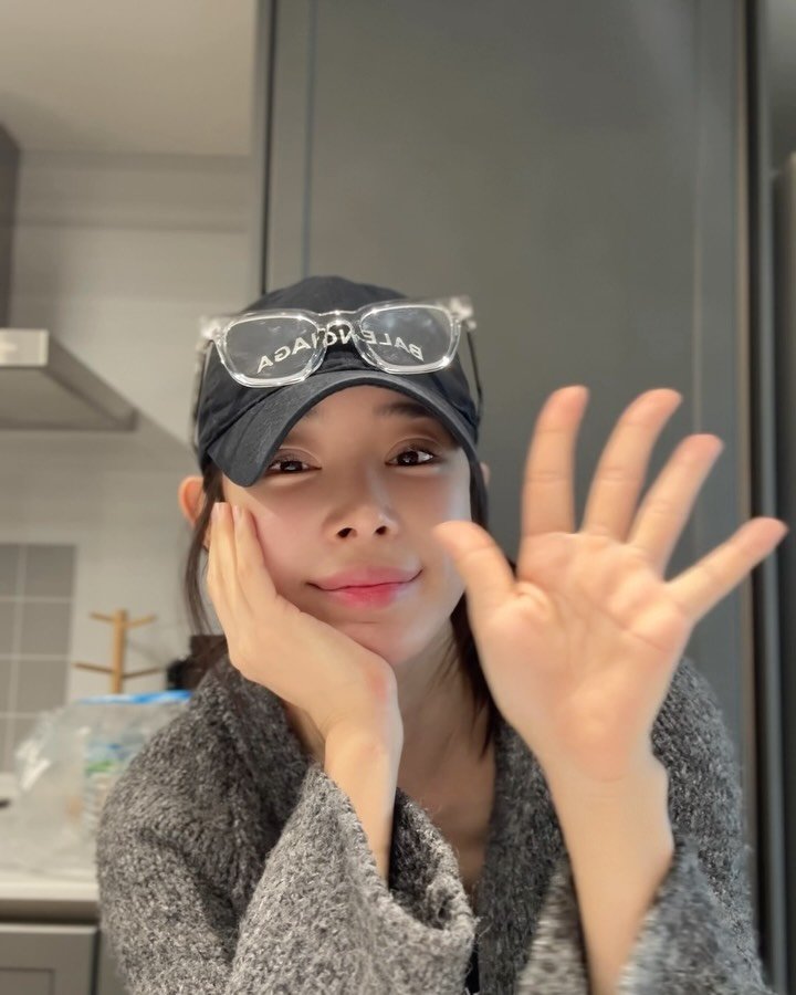 yeonpilates 게시물 이미지: 열허분.. 저 이번주 정말 갓생중..😭
새해엔 미라클모닝 아침형 인간으로...