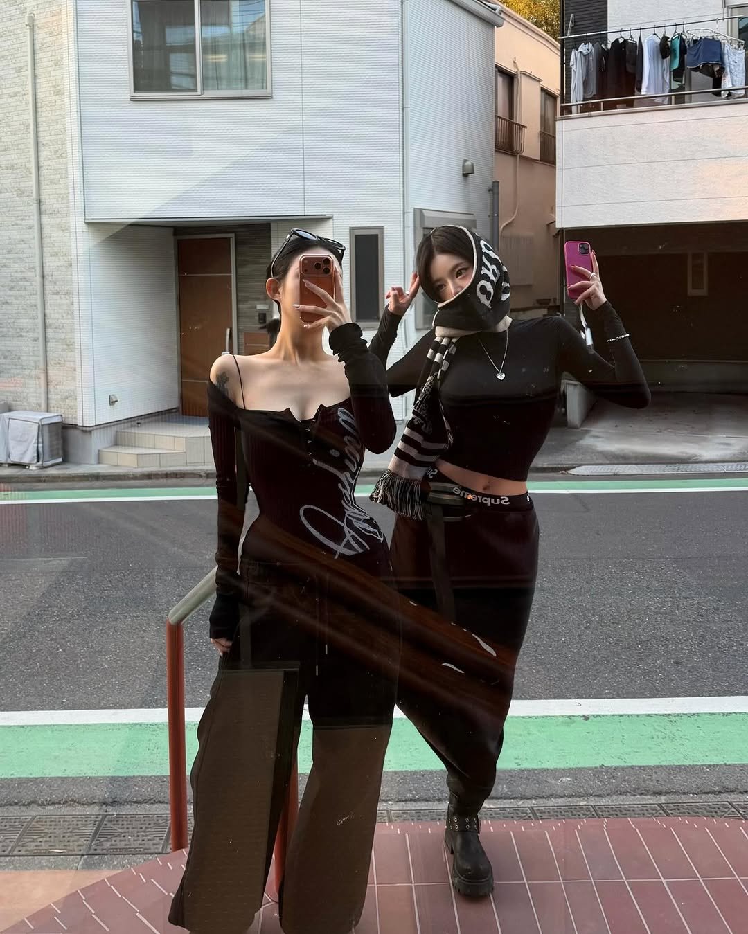 Photo by 선영 on December 03, 2025. May be an image of mirror, turtleneck, miniskirt, street and text.