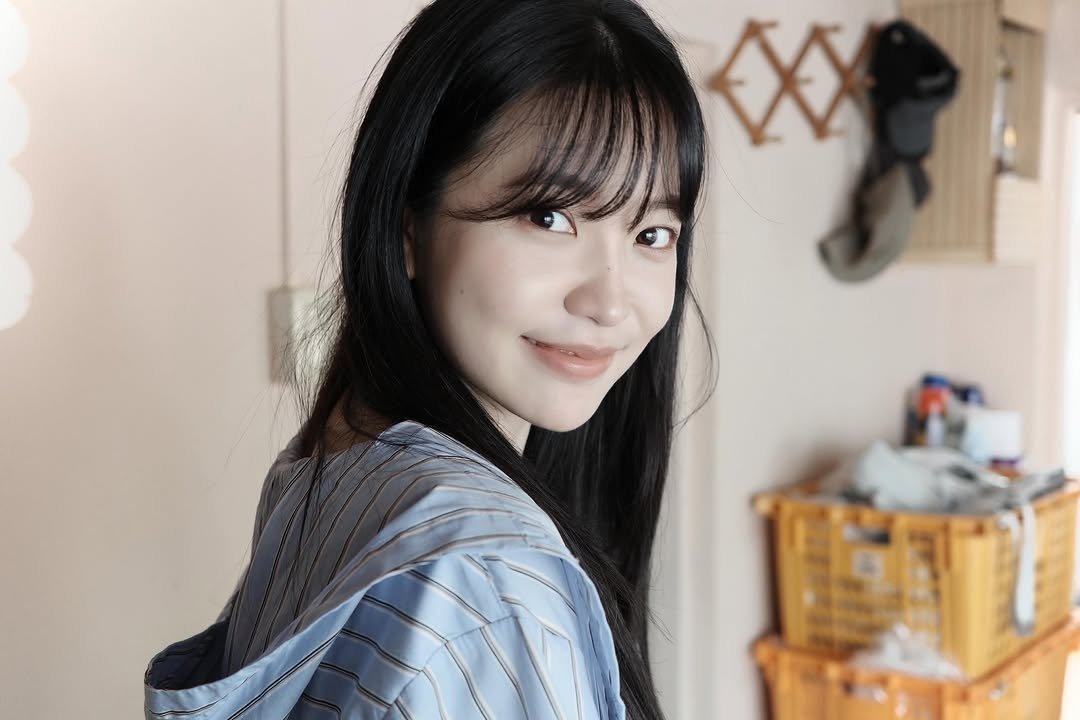 yerimiese 게시물 이미지: 소중한 나의 아주르 스프링 ! 모든 편 공개 되었습니다 🫶🏻 부디 앞으로 더 많은...