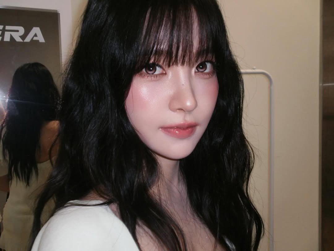 Photo by 김예림 🪽 yeri on December 14, 2025. May be a closeup of one or more people, hair and text.