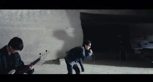 yesung1106 게시물 이미지: 新しいバンドの仲間たちと軽くウォーミングアップして、そろそろ始めてみるよ。🥁 #写しかがみ...