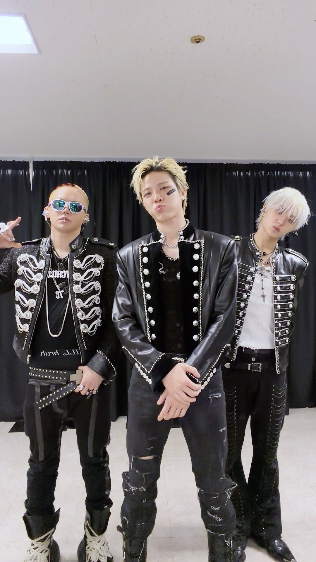 yg_treasure_official 게시물 이미지: 2025-26 TREASURE TOUR [PULSE ON]

you gonna...