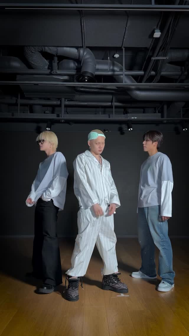 ygselect 게시물 이미지: GROOOOVE WITH PAJAMAS... 🙂‍↕️

TREASURE 2026...