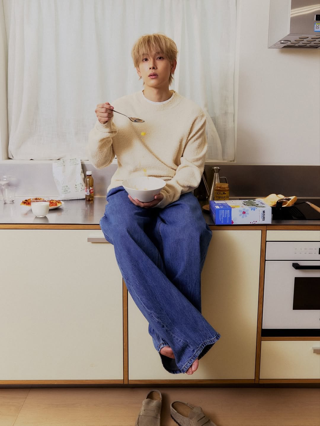 Photo by SMArt on November 20, 2025. May be an image of one or more people, bangs, bolo tie, sweatpants and text.