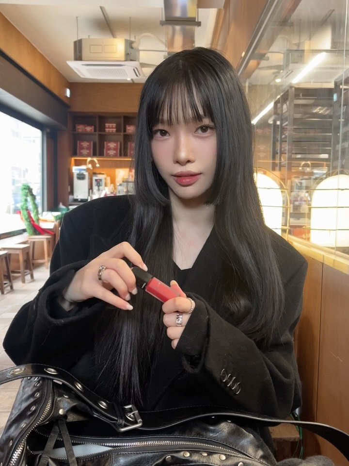 yiziiinn 게시물 이미지: 