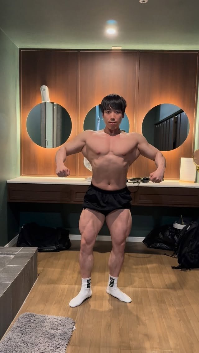 ykb_builder_gon 게시물 이미지: 하루를 대충 보내면
컨디션도, 마음가짐도 조금씩 무너진다.

허투루 쓰지...