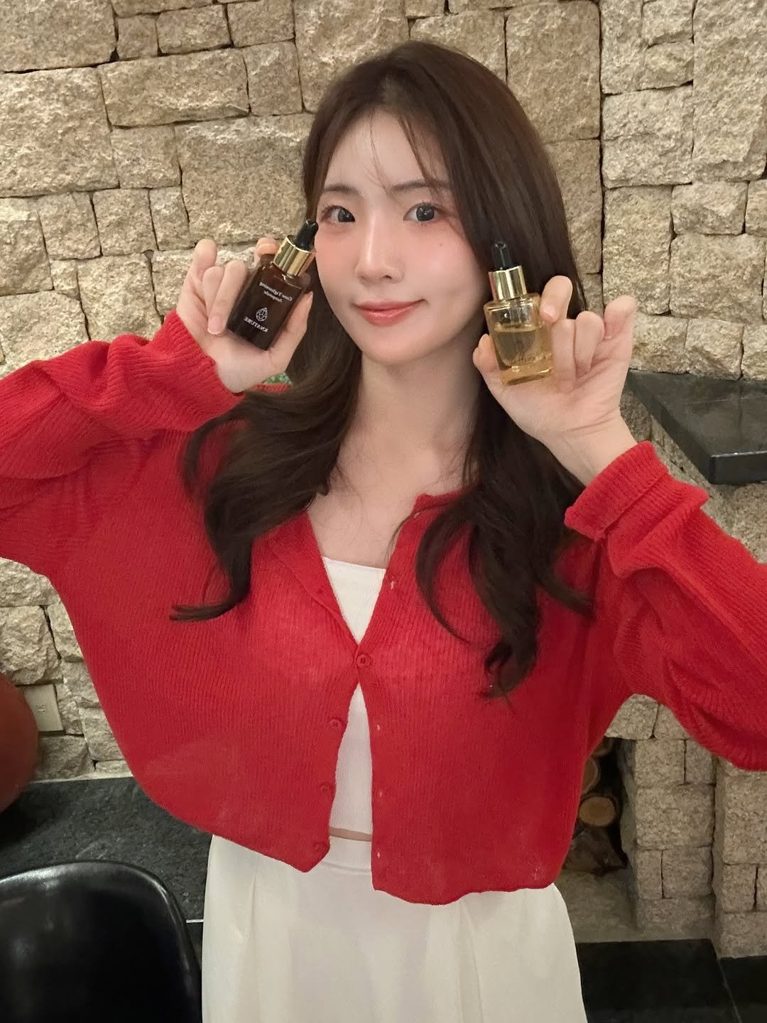 Photo shared by 채효령 on August 30, 2025 tagging @knature_official. May be an image of 1 person, hair, makeup, hair product, fragrance, perfume, top and text.