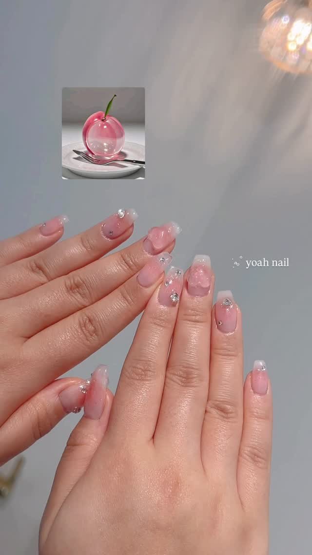 yoah_nail 게시물 이미지: 🍑
늘 치크네일 좋아하시는 다슬님😚
이번에도...