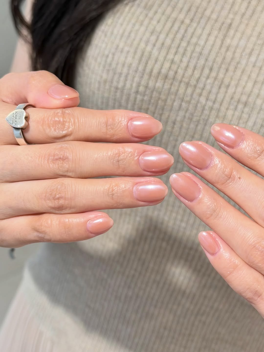 yoah_nail 게시물 이미지: 🍩
나라님의 청순글레이즈 파우더네일✨
진짜 실물이 훨예쁜데...