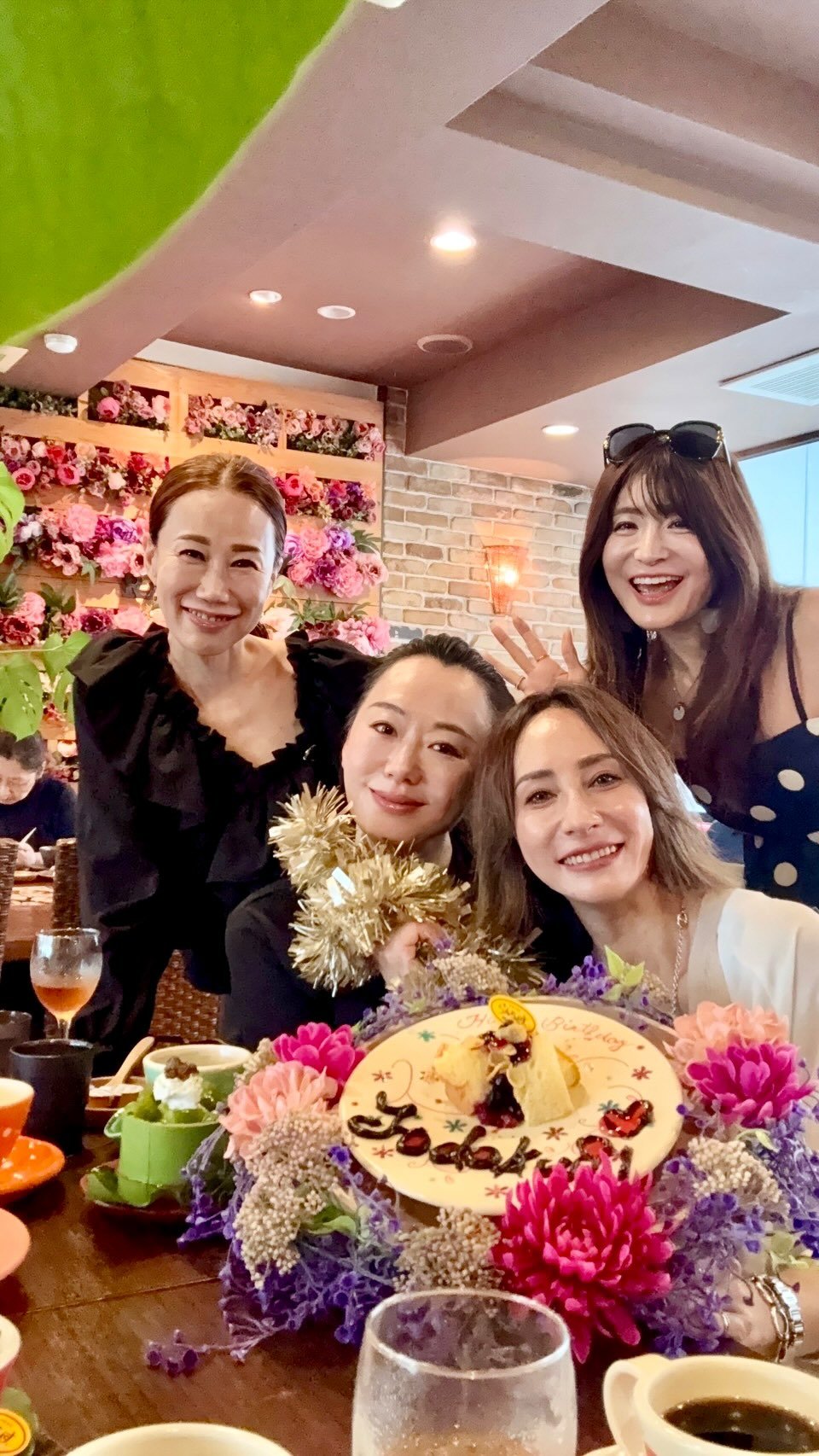 yodo_kuri 게시물 이미지: 今流行りのやつに乗っかってみた🤣🩷

これ、ずっとやってみたかったやつ♡

大好きな『らんちょ...