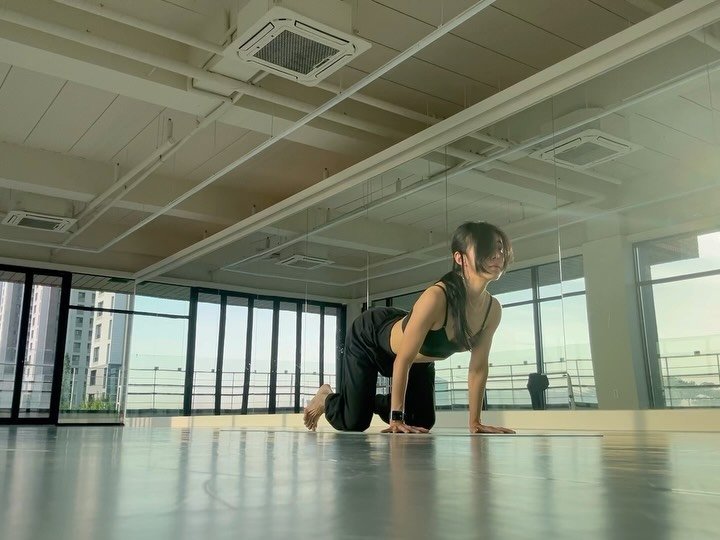 yoga_sooin 게시물 이미지: 다시 잘 지내자.우리 
각막아 이놈아 ㅎㅎㅎ
오늘 각막 6개월 더 연장 받음!
잘...
