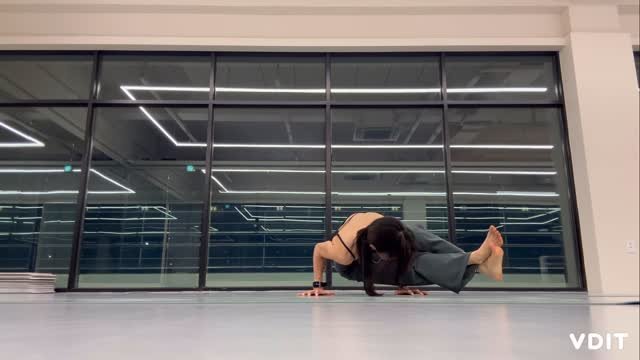 yoga_sooin 게시물 이미지: 수업끝내고
나도 수련  찌끄림 🧘 ㅎ

오늘 요가복은

상의,하의...