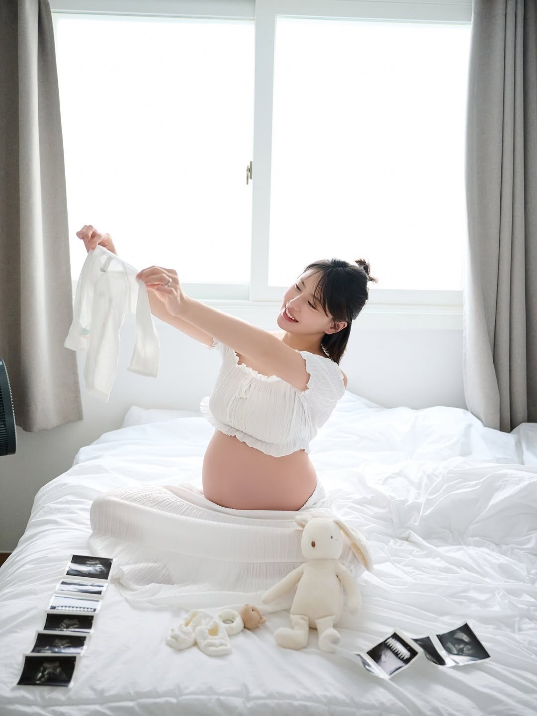 yogini_su_12 게시물 이미지: -
#만삭사진 #홈스냅 

우리들만의 공간에서 촬영한 만삭사진📸
너무 예쁘게...