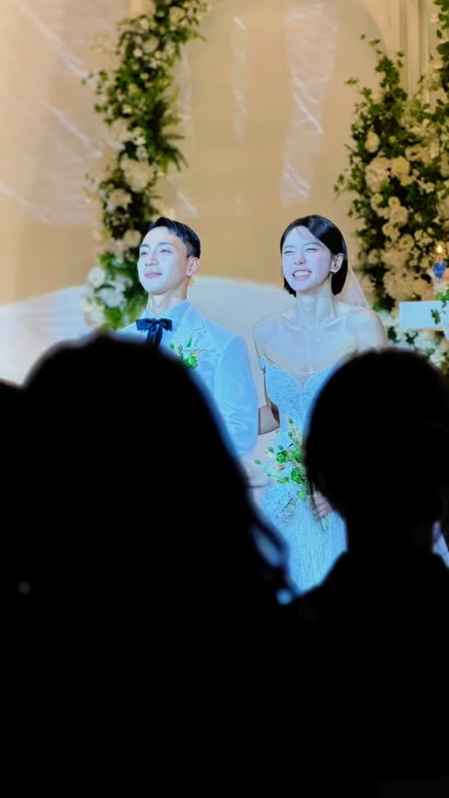 yogini_su_12 게시물 이미지: #wedding #결혼
안녕하세요. 07월 05일 새 출발을 시작한
이제는 부부가...