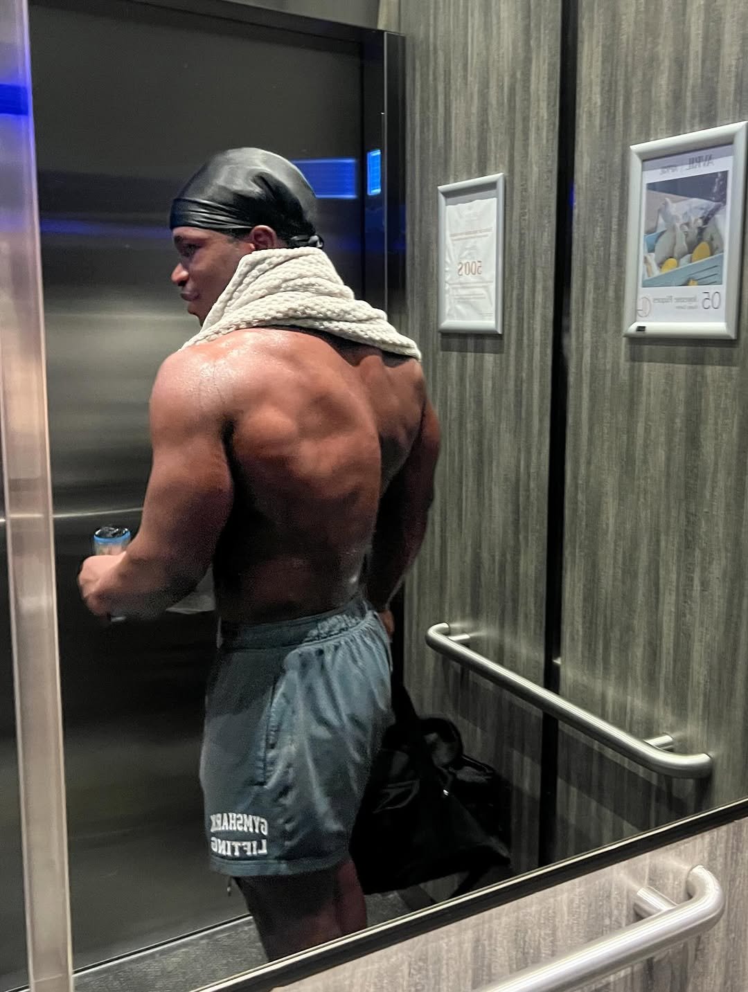Photo by Jeremy koko | Online Fitness Coach on April 03, 2026. May be an image of one or more people, biceps, people bodybuilding, sportswear and text.