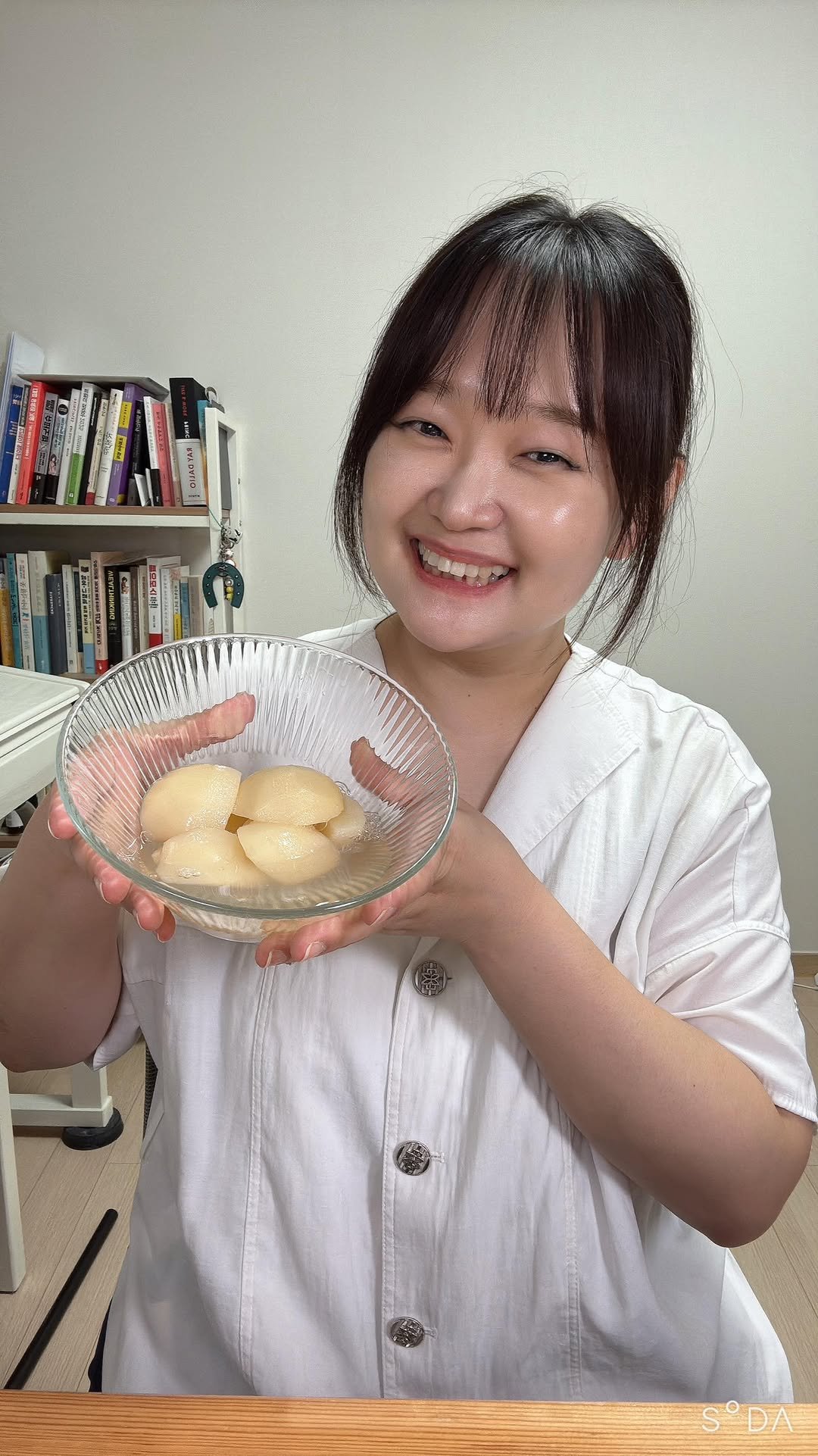 yolomoms_cooking 게시물 이미지: 복숭아 병조림은요

복숭아(국산) 70%
정재수 21%
설탕 8%
레몬즙 1%

딱...