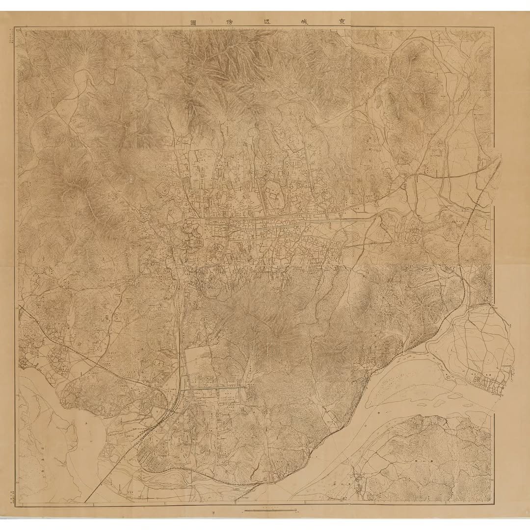 Photo by 용산역사박물관 on January 21, 2026. May be an image of map and text.