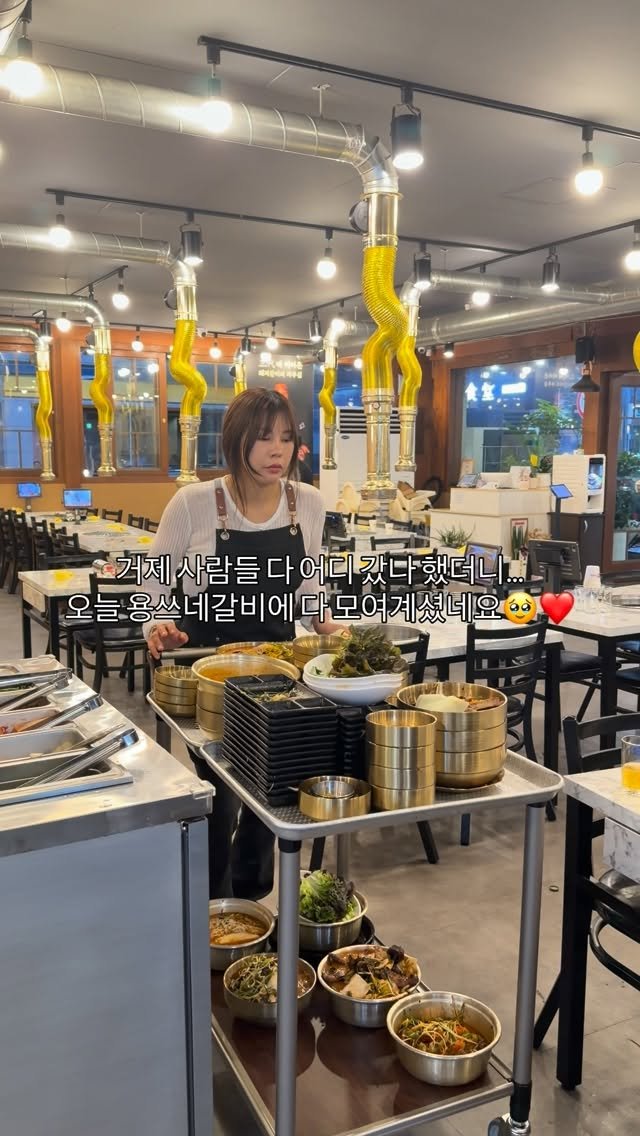 yongssne_geoje 게시물 이미지: 헉🥹 오늘 용쓰네갈비 고현직영점…
저녁 8시에 양념갈비가 전부 솔드아웃...