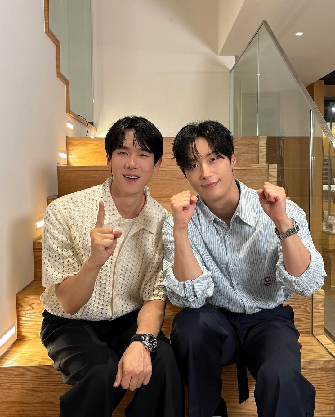 Photo by 유연석 on September 22, 2025. May be an image of one or more people and hair.