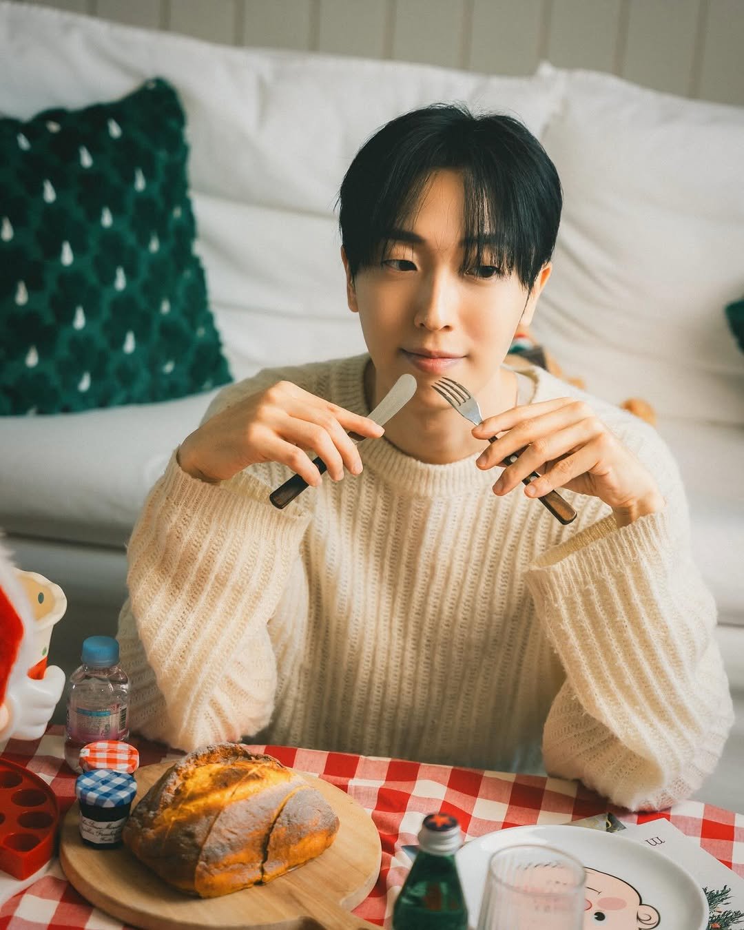 yoon.koon 게시물 이미지: #협찬 26년 새해가 시작됐어요! 

새해를 맞아 다짐을 해보자면
올해는 운동도...