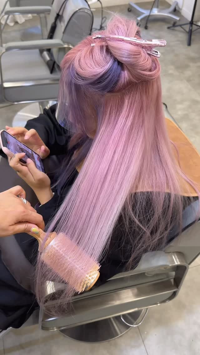 yoon_a_in_ 게시물 이미지: @sasakikorea_pro 🖤

봄컬러로 추천드리는 벛꽃핑크 -💓

#사사키 
#페일핑크