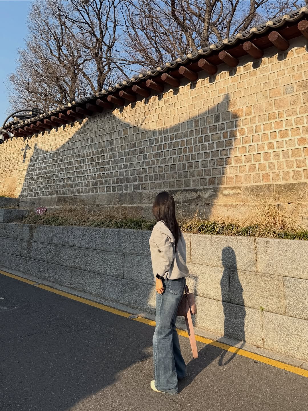 yoon_pilates 게시물 이미지: 따뜻한 봄 날
내가 좋아하는 것들로 가득 채워나가는 일상🤍