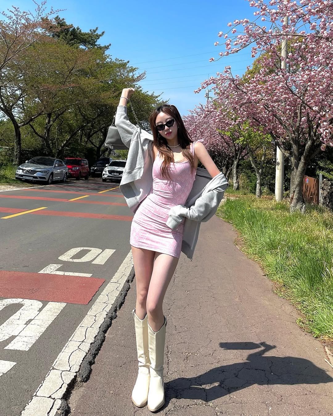 Photo shared by 최윤또 on April 26, 2022 tagging @liphop.