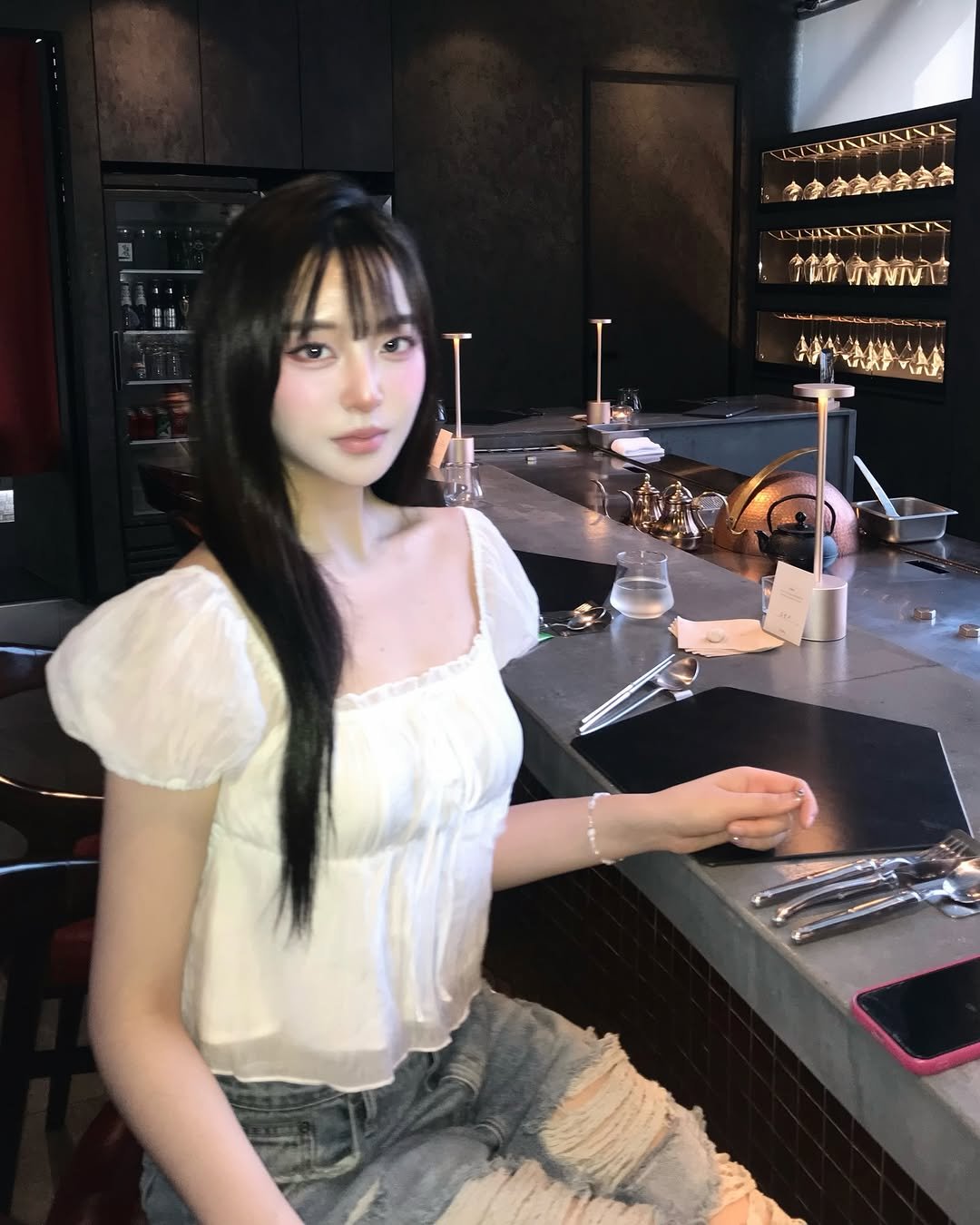 Photo shared by 최윤또 on July 28, 2025 tagging @oon.jongro. May be an image of 1 person, hair, top and text.