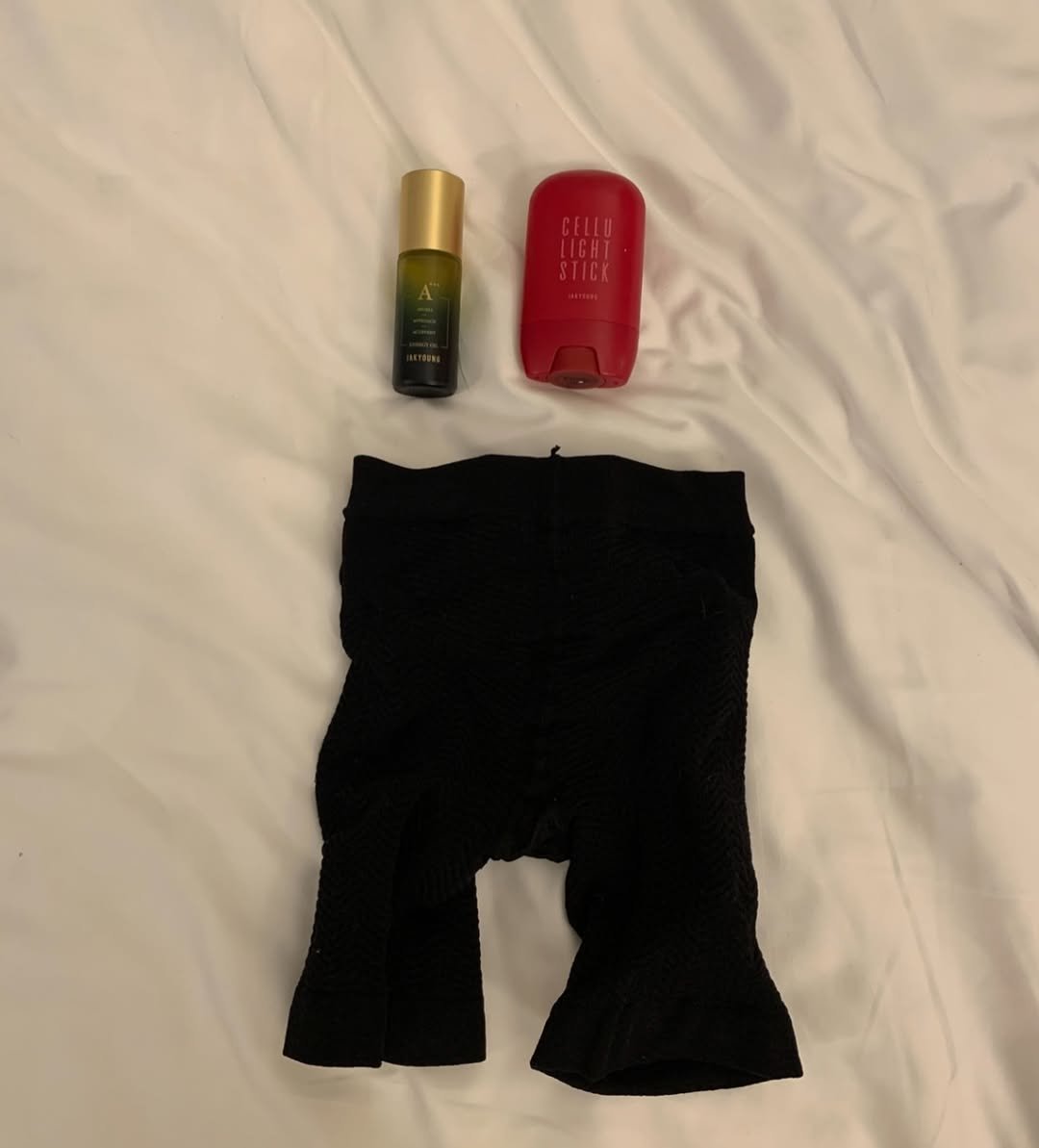 Photo by 융🌸 on December 03, 2025. May be an image of lotion, hand cream and text.