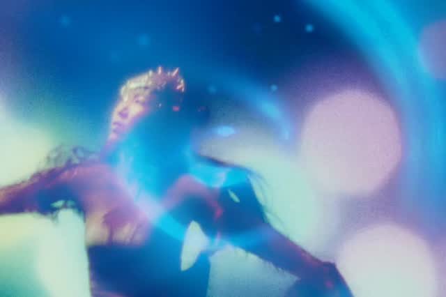 yoonhaverse 게시물 이미지: In Korean, a “dog dream” means a nonsensical,...