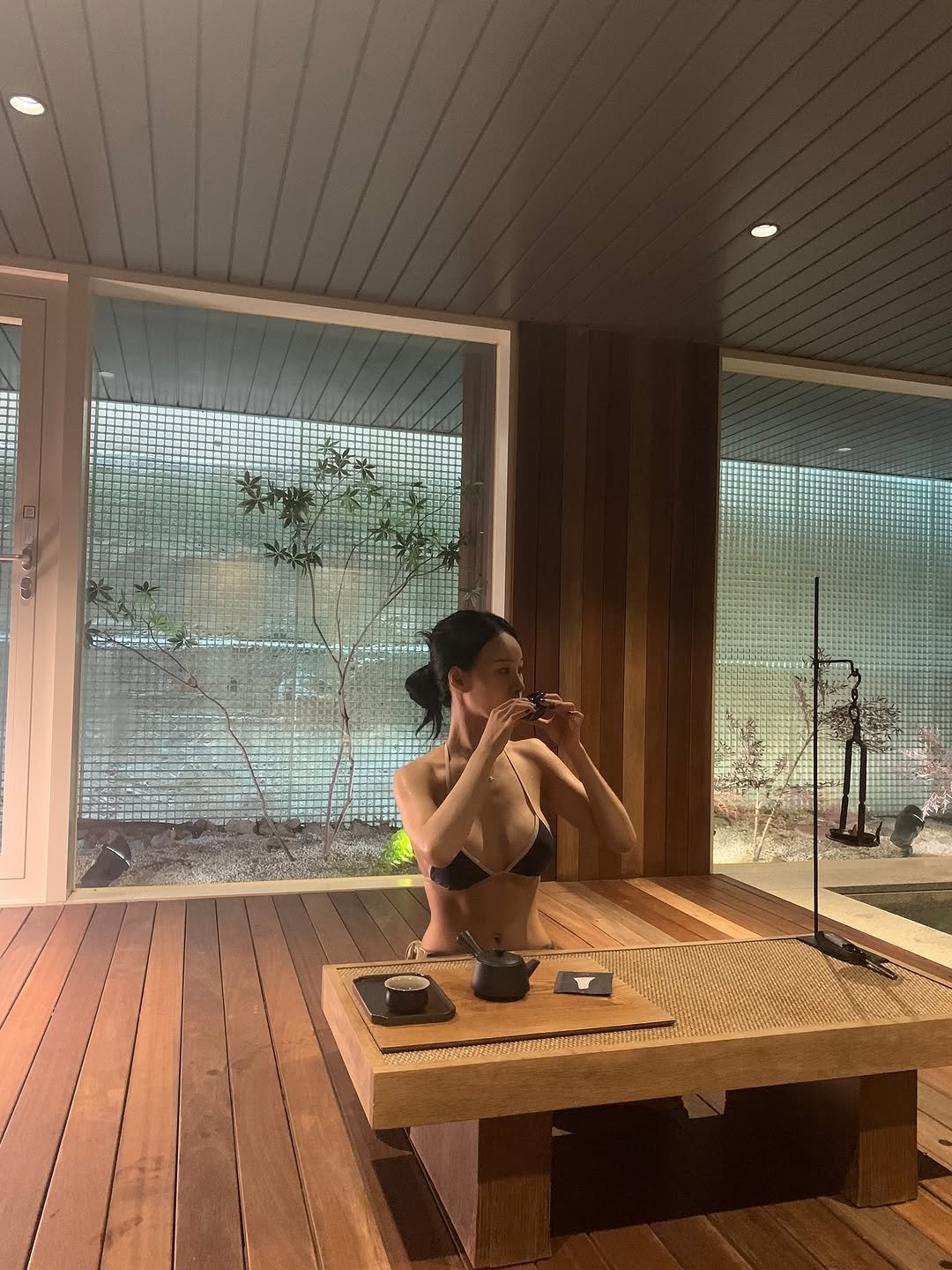 Photo by 윤지어트 | 다이어트• 자기관리 on August 12, 2025. May be an image of 1 person and text.