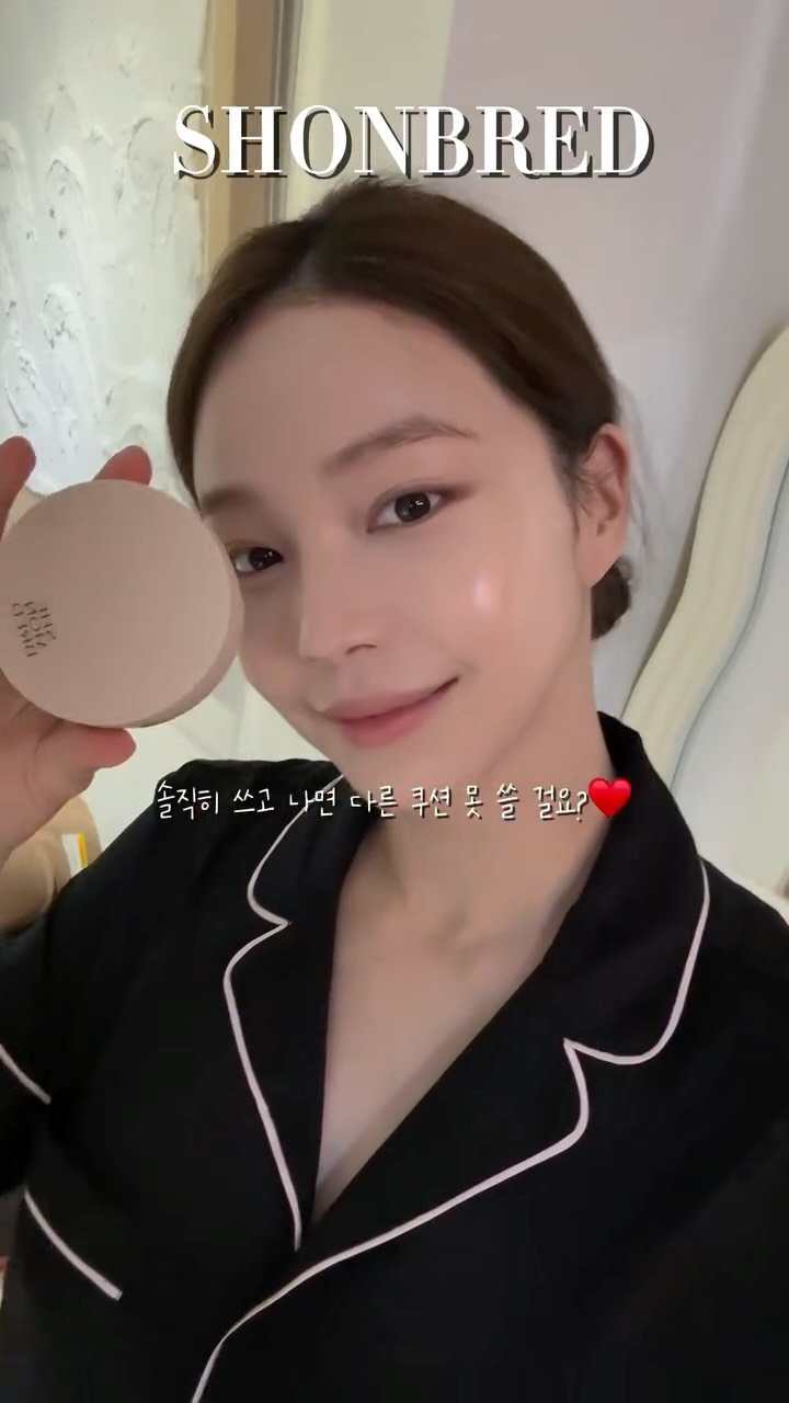 yoonmida 게시물 이미지: ⚠️아이폰 기본카메라 영상입니다

 하흑 ㅜㅜ 주문량..👍🏻
저는 22호 피부라서...