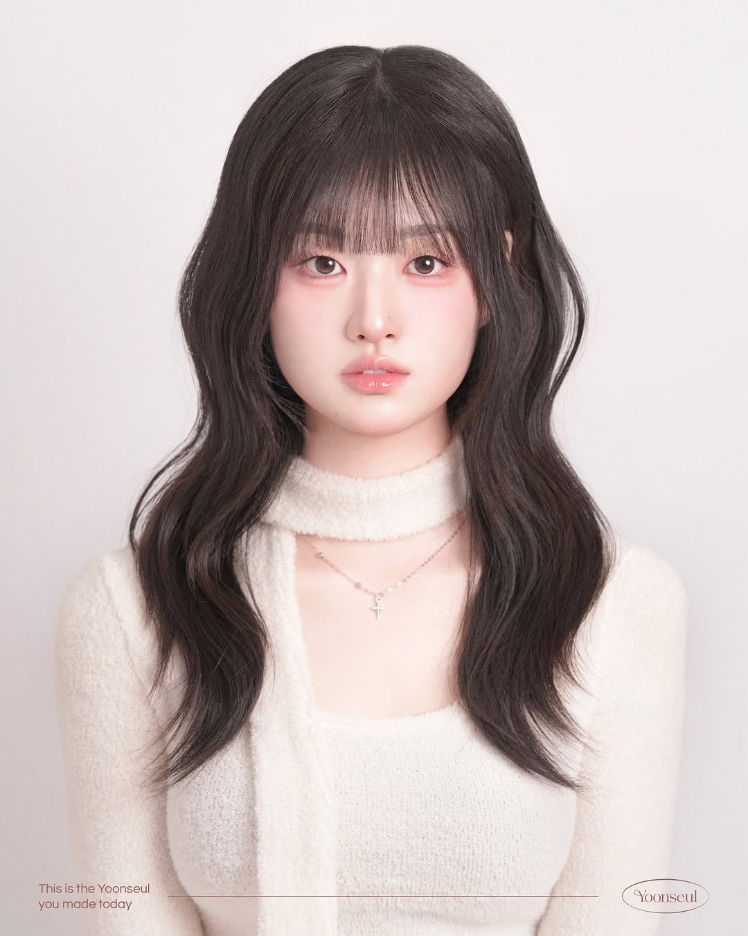 Photo by 윤슬사진관 | 홍대사진관 • 연남동증명사진 • 서울프로필 • 여권사진 • 커플사진 on March 17, 2026. May be an image of one or more people, hair, makeup and text.